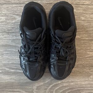 Nike p-6000 womens 7.5